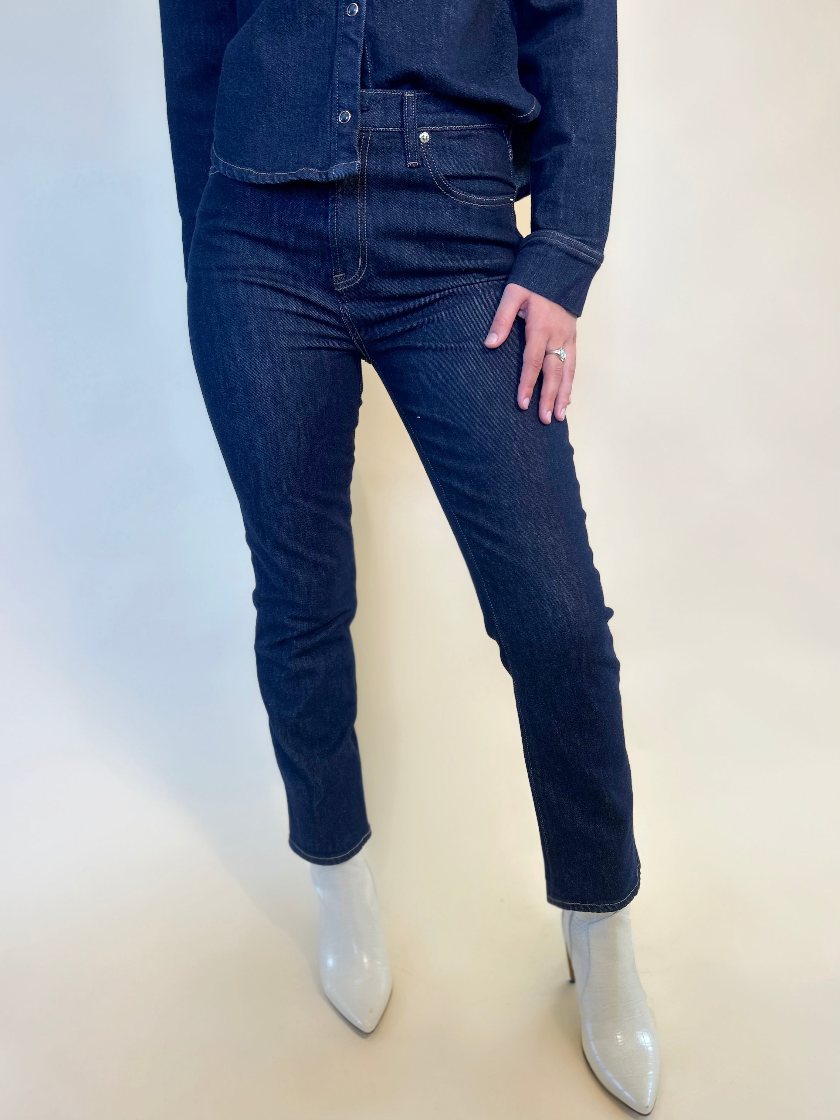 Flattering Pistola Bri Ankle Jeans with high-rise waist and slim straight leg — perfect with heels, sandals, or sneakers.
