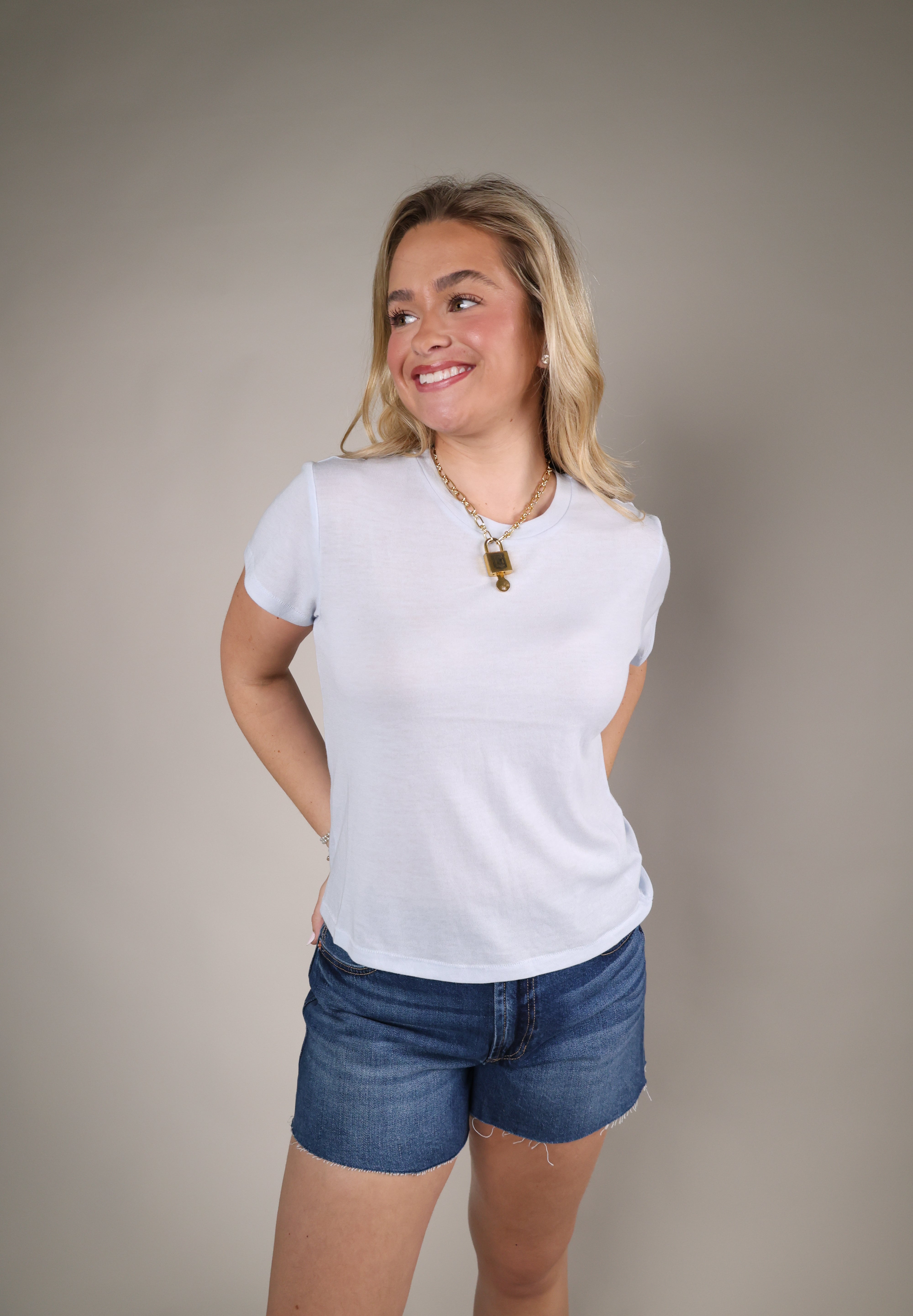 lightweight cotton tee women casual summer outfit everyday t shirt
