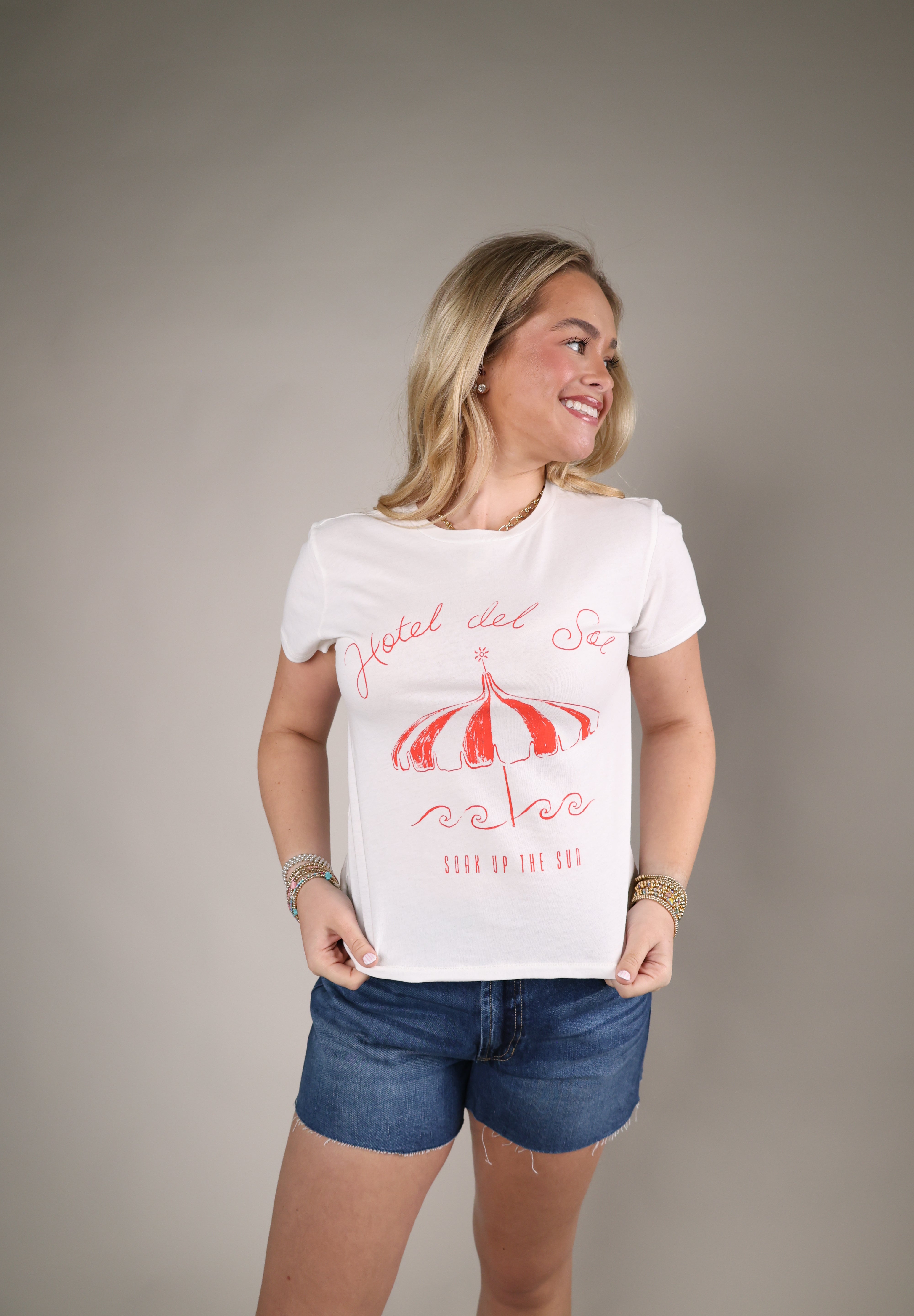 relaxed fit summer graphic tee cotton casual everyday outfit women