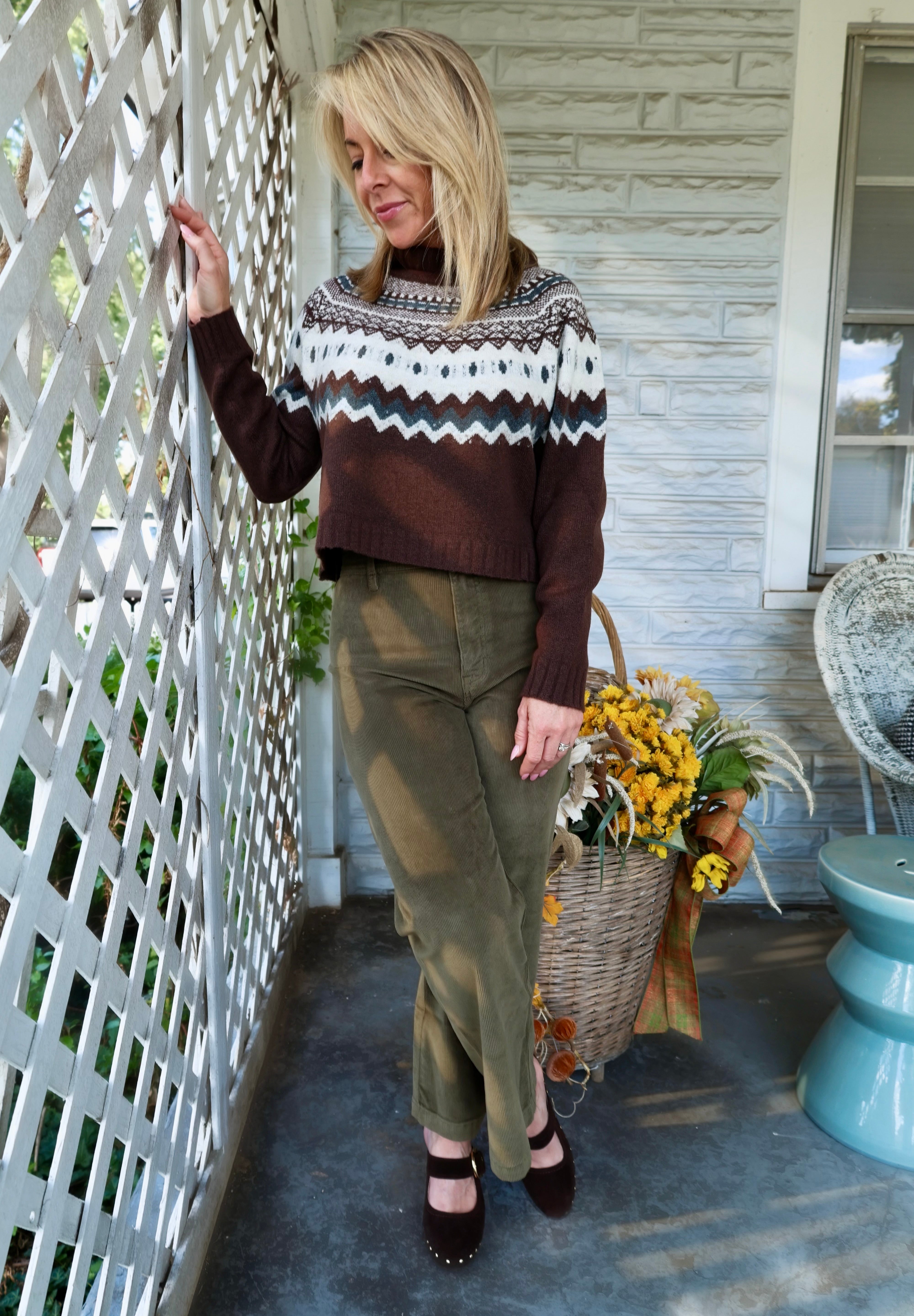 Cozy women’s fall turtleneck sweater perfect for layering with jeans or skirts